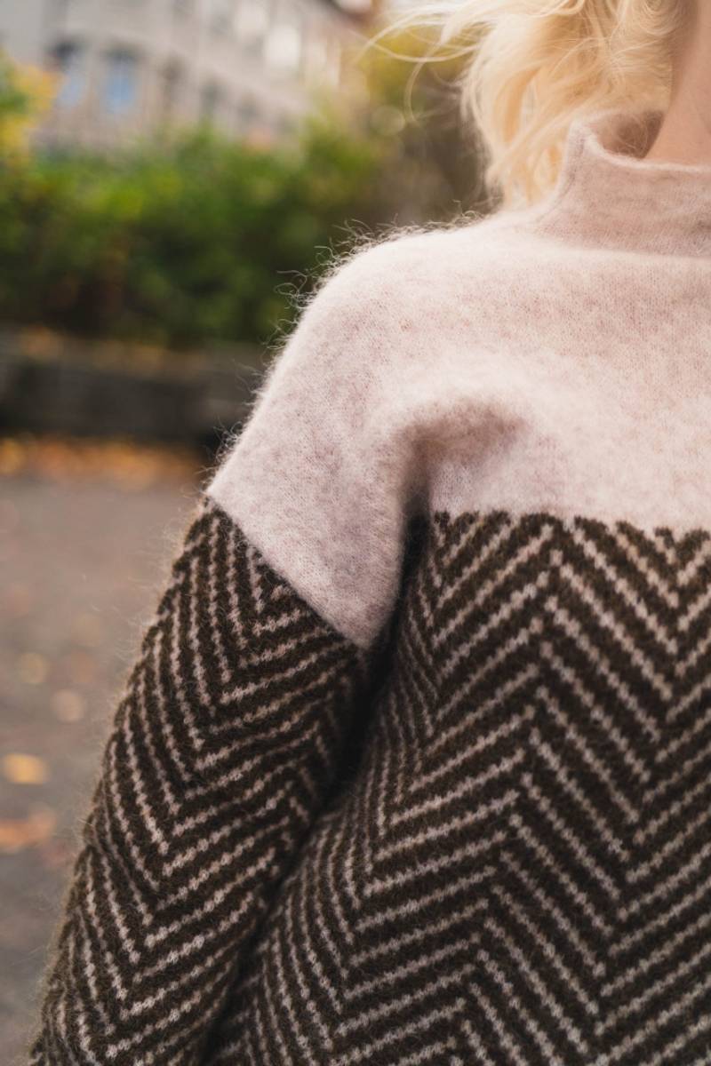 Luna™ | Pullover mit trendigem Fischgrätenmuster