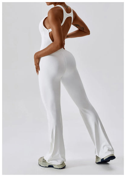 DV Shape | Ausgestellter Jumpsuit mit V-Rücken